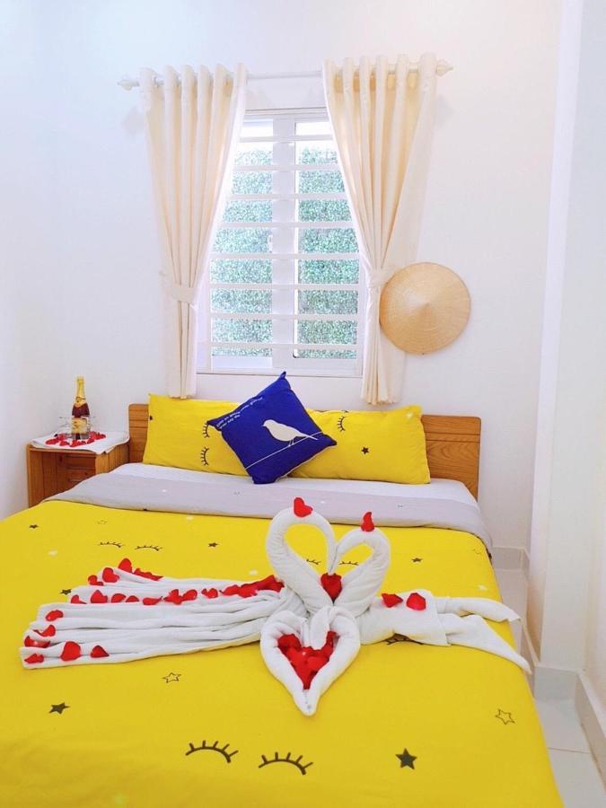H Best Hostel Cafe Saigon Хошимин Экстерьер фото